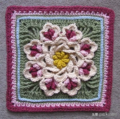 自從學會了鉤方格小花片，家裡大大小小的物件再也沒人比得上