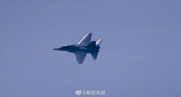 教-10，​帥得​不止一點點