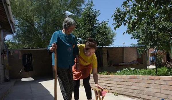 丈夫因川藏救援犧牲,軍嫂照顧公婆12年:兒子考上國防科技大學 丈夫因川藏救援犧牲,軍嫂照顧公婆12年:兒子考上國防科技大學