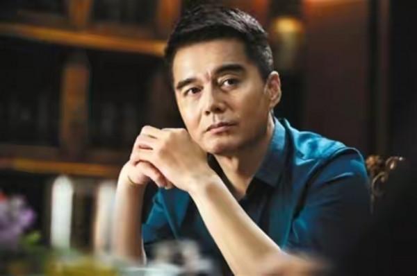 最“乾淨”的6位老戲骨,與原配到白頭,最長相伴50年,最短30年 最“乾淨”的6位老戲骨,與原配到白頭,最長相伴50年,最短30年