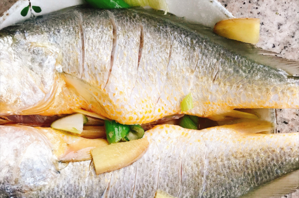 2022年夜飯選單出爐，5葷3素2涼上一桌，照著做，端上桌年味十足