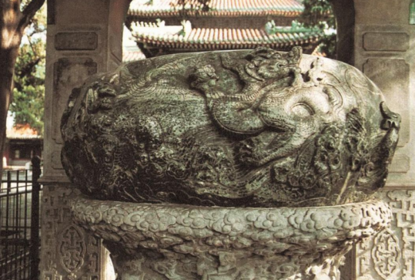 這個國寶太憋屈！7000斤玉石打造，忽必烈當寶，卻裝了300年鹹菜