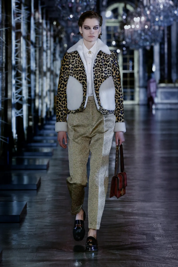 肯豆都在用的顯高顯瘦套路,冬季從此告別臃腫 肯豆都在用的顯高顯瘦套路,冬季從此告別臃腫