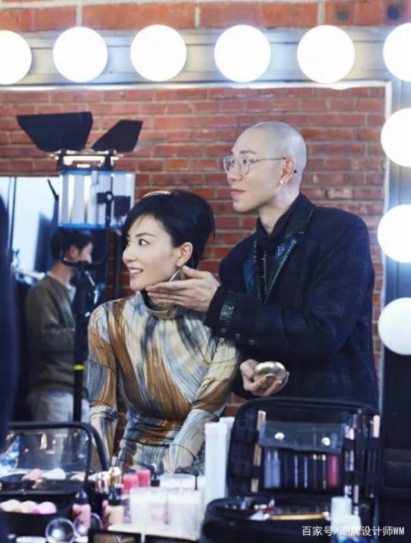 天后王菲和化妝師zing 天后王菲和化妝師zing