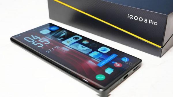 為什麼現在的手機都長一個樣?根本分不出來 為什麼現在的手機都長一個樣?根本分不出來