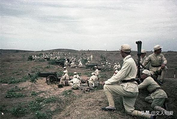 國軍中將訓下屬引發滅門慘案，嚴厲處理後辭官，後來起義成副省級