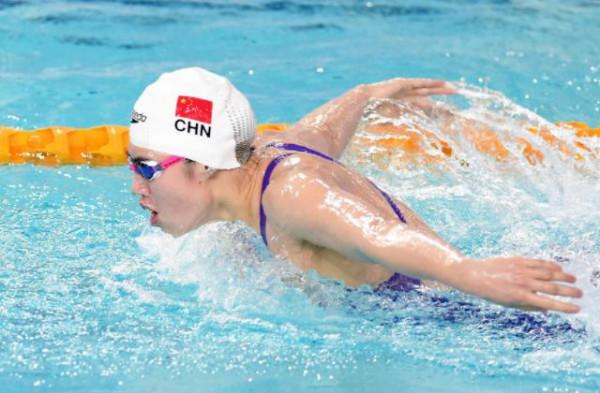 恭喜！中國游泳大豐收：小將爆冷奪金，再創新紀錄，張雨霏退賽