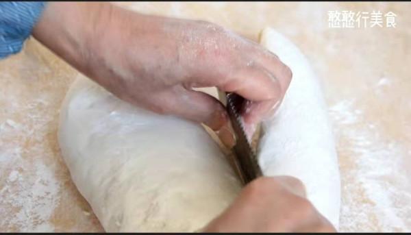 姥姥自創的“中式漢堡”,孫女要天天吃,我嚐了一口,也上癮了 姥姥自創的“中式漢堡”,孫女要天天吃,我嚐了一口,也上癮了