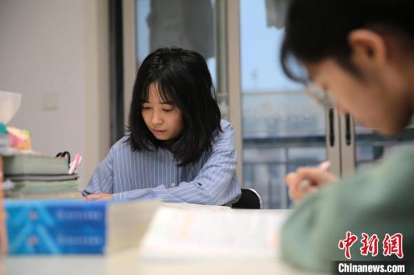 疫情下的西安:當考研遇見“考驗” 疫情下的西安:當考研遇見“考驗”