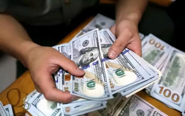 又跳水!黃金大跌逾30美元,下週美聯儲恐爆意外,看空情緒驟升溫 又跳水!黃金大跌逾30美元,下週美聯儲恐爆意外,看空情緒驟升溫