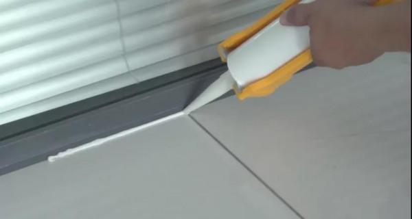 桶裝環氧彩砂做美縫，陰角應該怎麼處理？