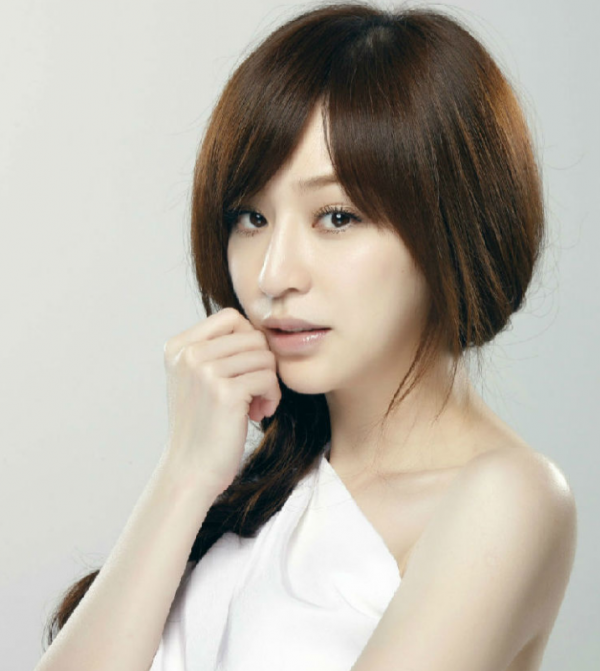 退學替家人還債，一首歌紅遍大江南北，張棟樑為何在巔峰時隱退？