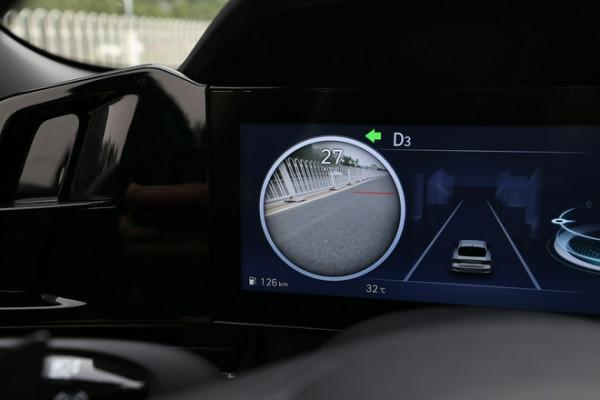 月薪1萬的人怎樣看待經濟適用的車？帶著問題試駕第七代伊蘭特