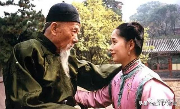 真沒想到，張愛玲竟然是李鴻章的第四代後人