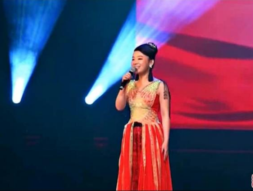 盲人歌手劉賽:爆紅後嫁河南農村,倒貼2套房,將公婆當孩子寵 盲人歌手劉賽:爆紅後嫁河南農村,倒貼2套房,將公婆當孩子寵