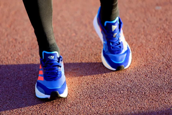 集齊ADIOS PRO 2、PRIME X和BOSTON 10後，我就能不斷挑戰速度極限