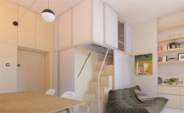 他翻新29㎡蝸居：拆掉隔斷做全開放空間，利用3米4層高做夾層臥室