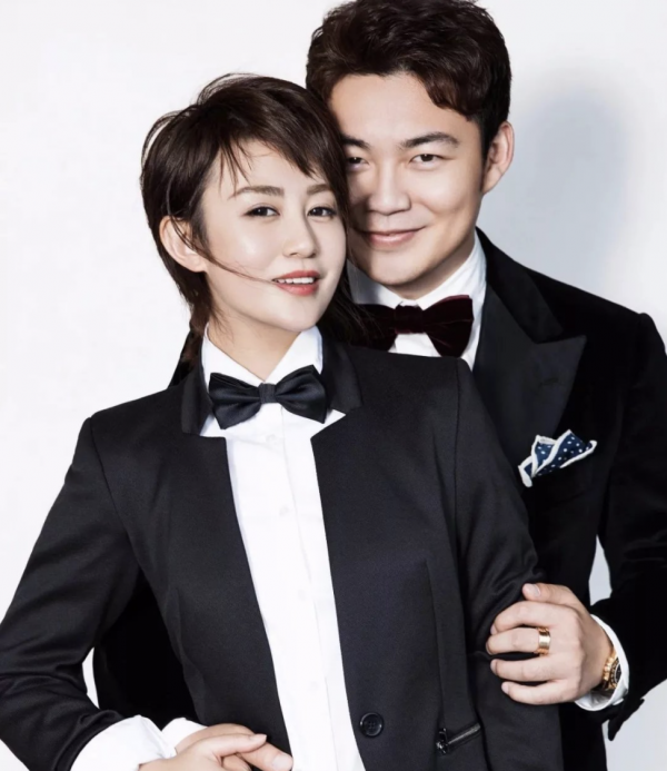 8個明星家庭過情人節：有人結婚，有人生娃，有人70歲補拍婚紗照