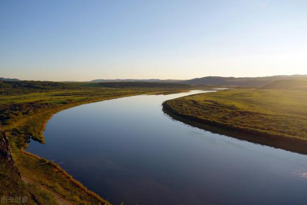 白朮+蒼朮,一個補脾,一個運脾,可治脾虛腹瀉,行經血少色淡 白朮+蒼朮,一個補脾,一個運脾,可治脾虛腹瀉,行經血少色淡