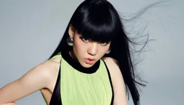 “昔日頂流”吳莫愁:從公眾眼中消失的這3年,都做了什麼? “昔日頂流”吳莫愁:從公眾眼中消失的這3年,都做了什麼?