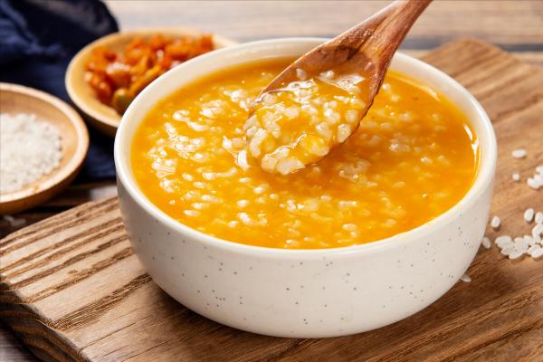 煮小米粥,不要直接加水煮,要想米粥香濃米油厚,就得牢記2竅門 煮小米粥,不要直接加水煮,要想米粥香濃米油厚,就得牢記2竅門