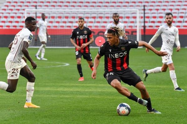 巴薩後悔嗎？850萬賣掉皮克接班人 如今後防鬧人荒愁壞哈維