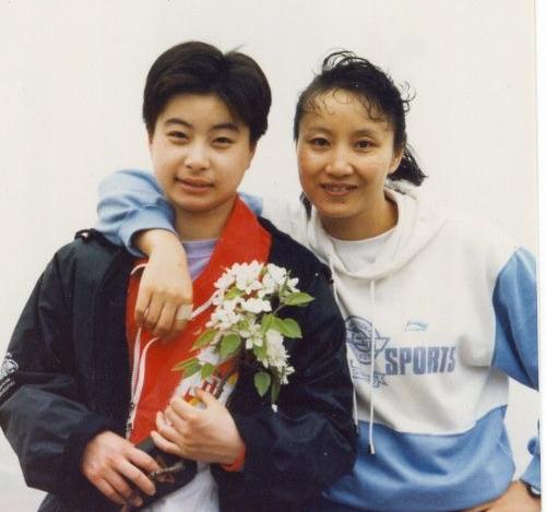 霍啟剛的追妻路：郭晶晶父母反對，女二女三橫插險毀婚，霍少好難