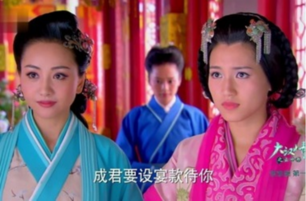 原來於正的這部劇那麼辣眼，杜淳挑染黑成煤球，毛曉彤全身芭比粉