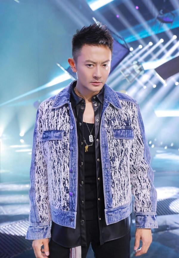 42歲的印小天，走到今天該怪誰呢？成於自己敗於插刀門