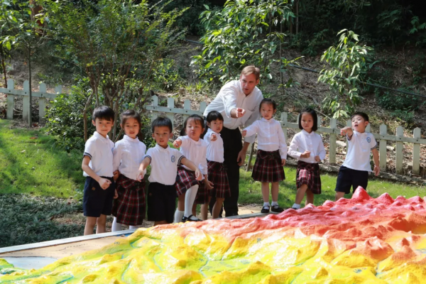 順德最貴幼兒園,三年學費可換一輛賓士 順德最貴幼兒園,三年學費可換一輛賓士
