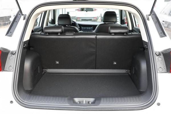 預算10萬內，人生第一臺玩樂SUV，長安/奇瑞/寶駿年輕人該選誰？