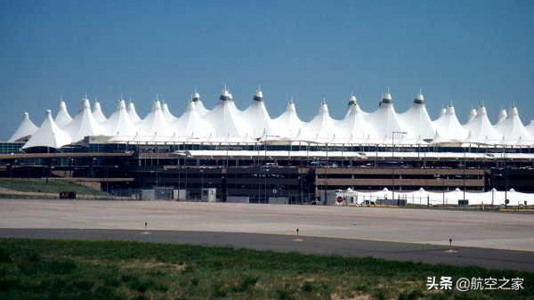 沙特達曼機場佔地776平方公里，比新加坡還大！世界各洲最大機場