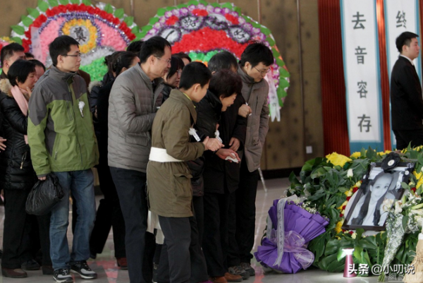 央視邱園園：為腹中孩子拒絕治癌，冒死生下孩子，丈夫火速再婚