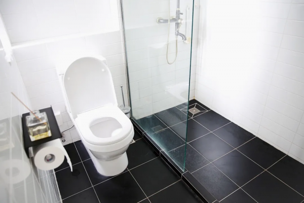 崩潰!要是裝修前知道衛生間還能這麼省錢,就不會被老婆罵 崩潰!要是裝修前知道衛生間還能這麼省錢,就不會被老婆罵