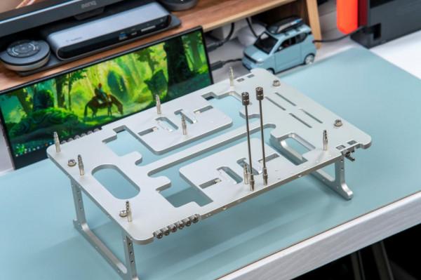 微星X570S主機板領銜，三套件助力打造開放式桌面主機