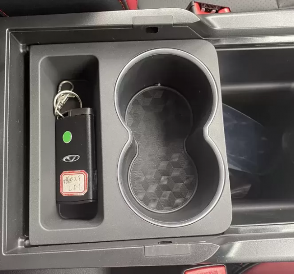 評瑞虎5x超級英雄：10萬元很有料，缺了點細膩