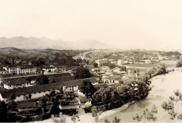 1930年,國民黨中將被我軍俘獲,看到毛澤東大喊:潤之,放我生路 1930年,國民黨中將被我軍俘獲,看到毛澤東大喊:潤之,放我生路