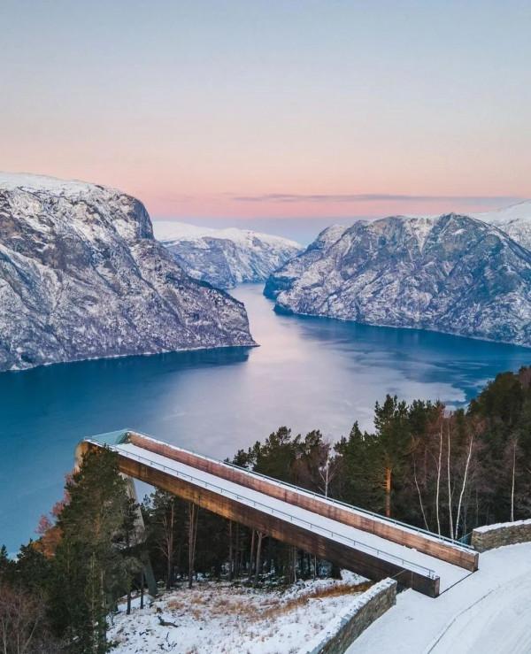 冬日挪威的超凡景緻都在這裡了 冬日挪威的超凡景緻都在這裡了