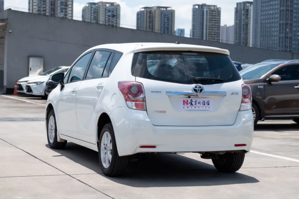 8萬多買豐田逸緻,樸實無華背後是承載全家的重任 8萬多買豐田逸緻,樸實無華背後是承載全家的重任