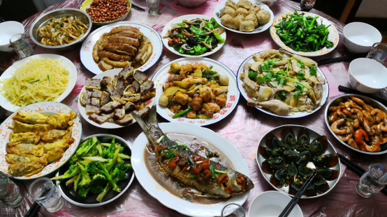 過年必吃的6道大菜，提前做好，吃時熱一熱，越吃越香，大讚