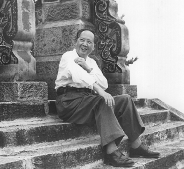 楊開慧在被槍決前，她與毛澤東的保姆哭喊道：你們要殺就殺我