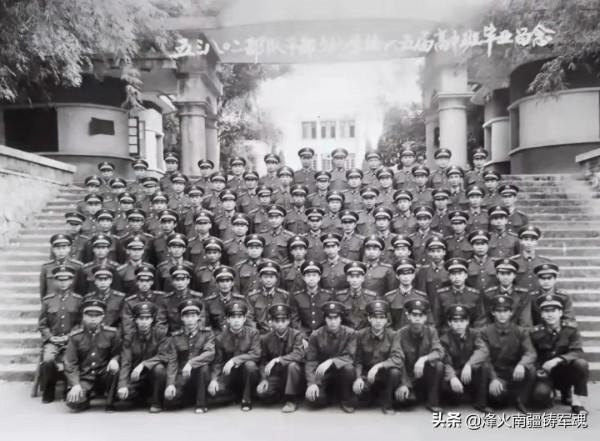 廣州軍區炮兵第一師軍人光輝歲月影像集錦(8) 廣州軍區炮兵第一師軍人光輝歲月影像集錦(8)