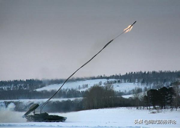 會飛的繩子&equals;地圖炮？美專家提醒烏克蘭：俄軍掃雷車才是恐怖殺器