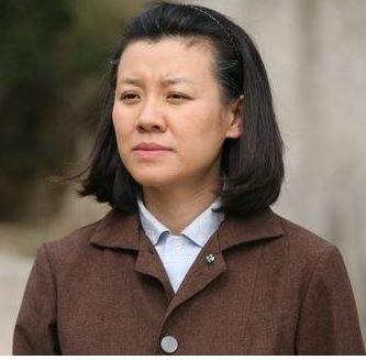 “丑角”巨興茂：從無名配角到億萬名導的心酸歷程