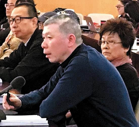 為演饑民拍戲途中餓到昏倒，2年沒吃過大米，張國立為角色不要命