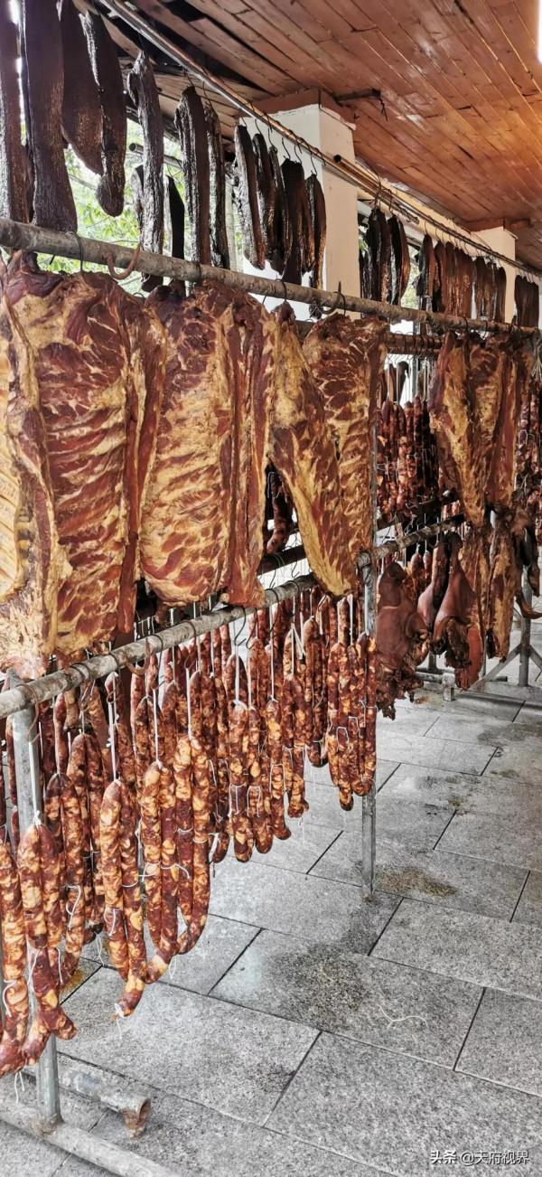 一個不按常規出牌而又做出極致味道的“李雲龍”似的飲食民間高手