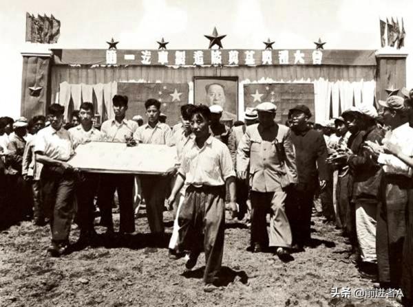 祖籍美國,長在蘇聯,枝繁葉茂在中國,生產了51年的解放CA10卡車 祖籍美國,長在蘇聯,枝繁葉茂在中國,生產了51年的解放CA10卡車