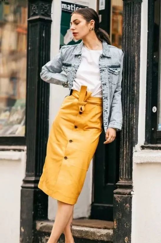 今秋最流行的5件外套+裙子，巨顯瘦巨時髦
