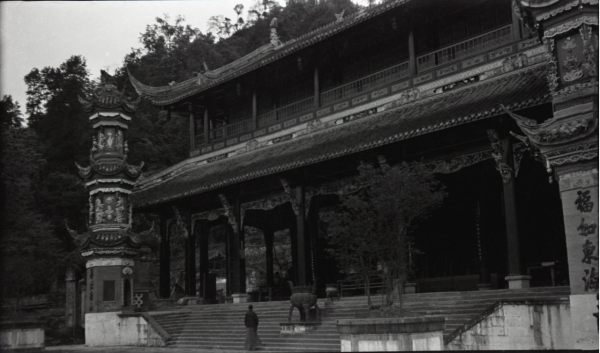 百年前的都江堰二王廟舊影 百年前的都江堰二王廟舊影