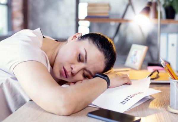 “抗衰老”的10種行為，喝茶排第7，吃堅果排第4，你做到了嗎？